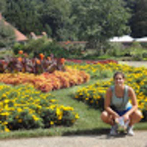 Meet your Posher, Miriam